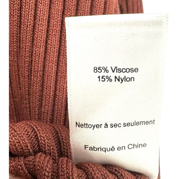 ASTR | S Small Rust Ribbed Bodysuit Cold Shoulder Sweater - Picture 7 of 7